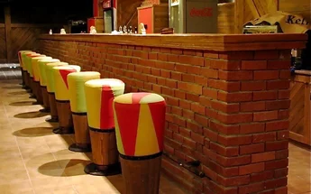 tehlový dekoračný obklad na bar tehlový dekoračný obklad na bar
